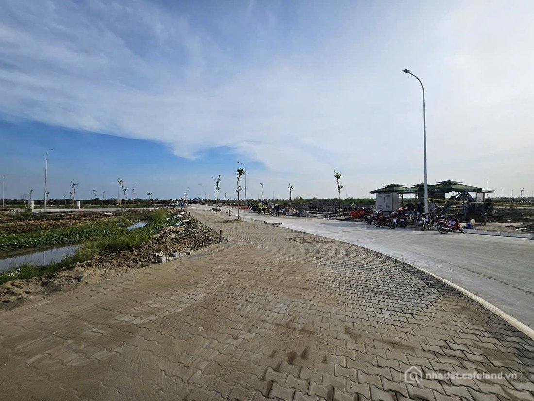 Bán đất thổ cư: Cơ hội sở hữu Đất nền khu đô thị 625tr nhận nền, SHR , đường 60m