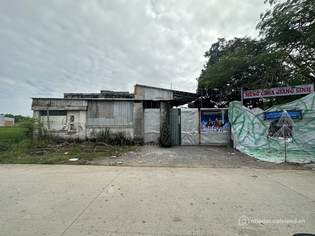 Bán kho, nhà xưởng: Xưởng giá rẻ 1000m2 (22x48) 1/ Nguyễn Hữu Trí 150m, Tân Bửu,