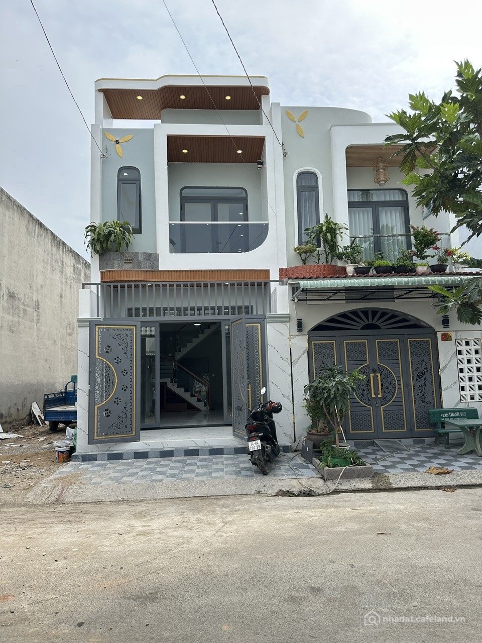 Bán nhà riêng: Bán nhà KDC Trần Anh đường số 6 gần ngay góc, nhà mới 3PN