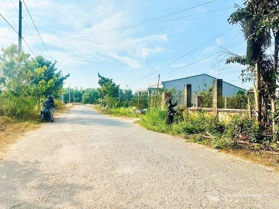 Bán đất thổ cư: Lô đất đẹp tại phước an, đường nhựa 5x25m chỉ 450 triệu/hết đất 