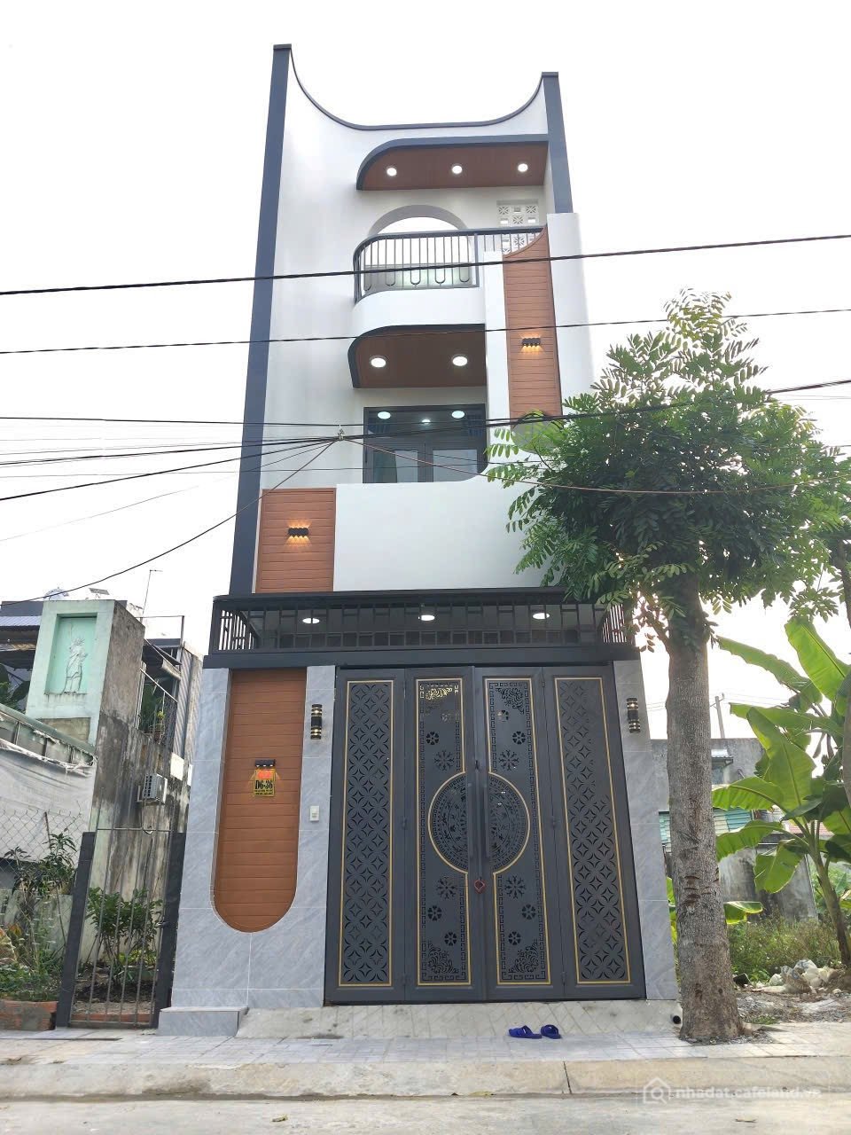 Bán nhà riêng: Bán nhà KDC cát tường Phú Sinh gần 175m2 nhà 4 PN, SHR hoàn công