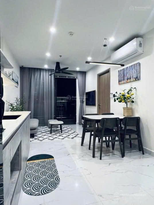 Bán căn hộ chung cư: Căn hộ 2PN Golden City "nhận nhà ở ngay - nhận sổ liền tay