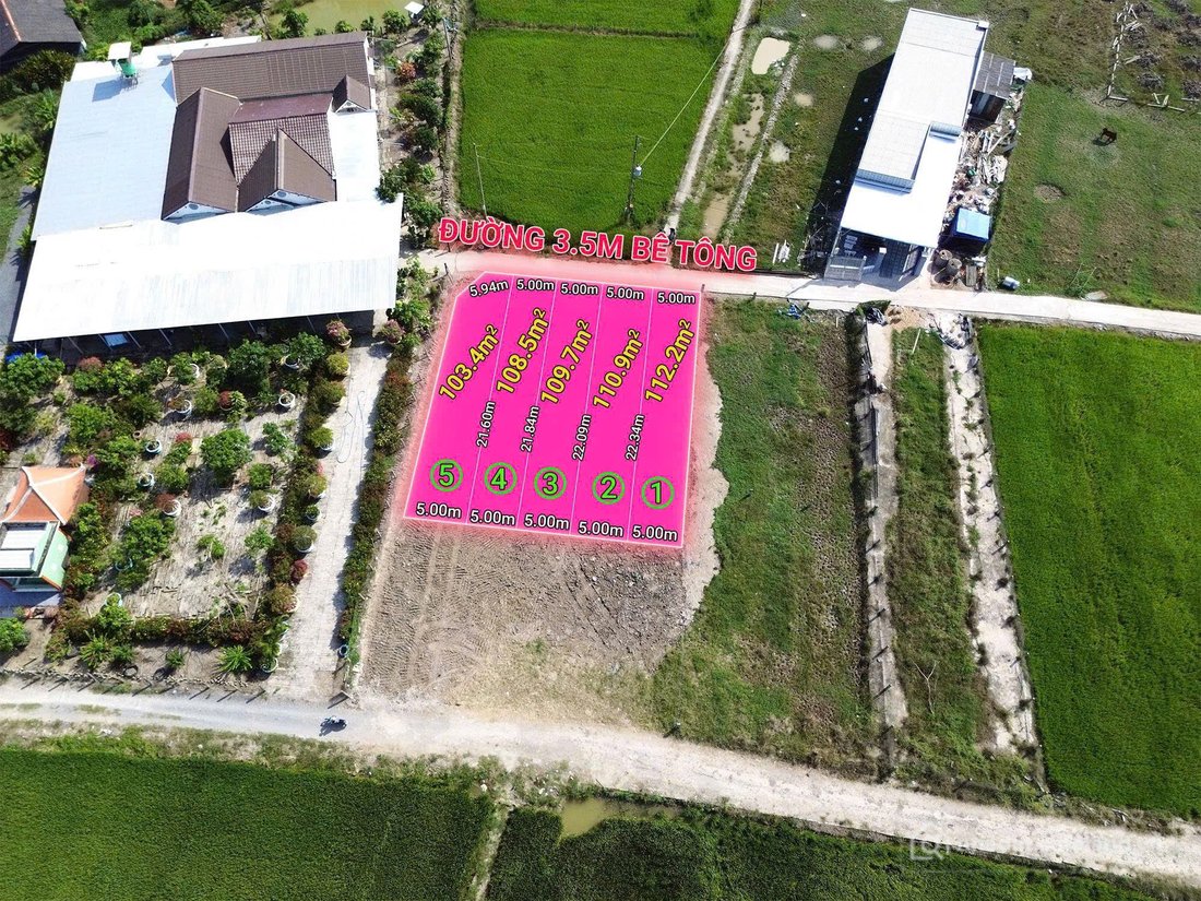 Bán đất thổ cư: Bán nền thổ 5x22 mt bê tông 3.5m đối diện đường Động Lực 827E th