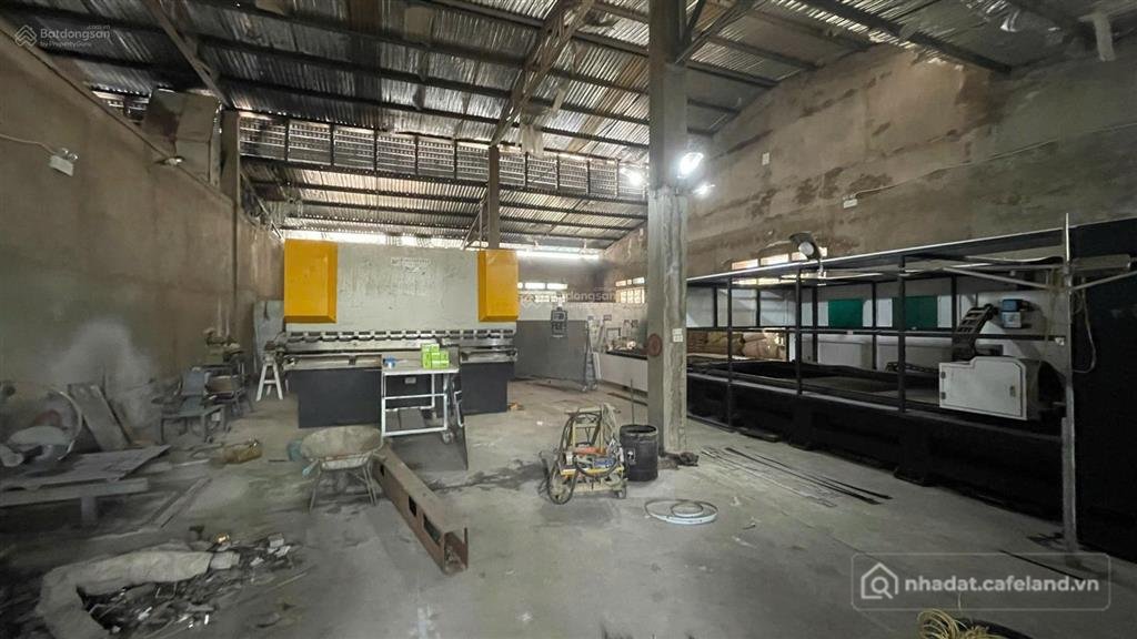 Bán kho, nhà xưởng: Đất vuông vắn trong lõi kcn tây bắc ga chủ thiện chí bán gấp