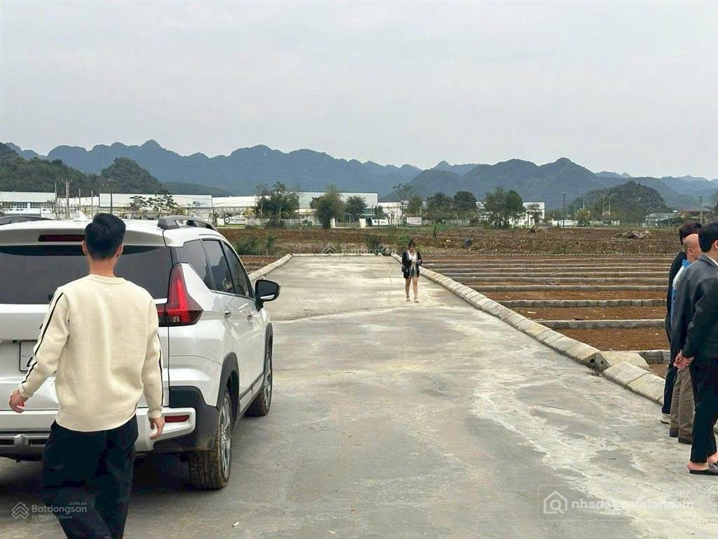 Bán đất thổ cư: Tôi cần bán gấp 2 lô đất khu công nghiệp thạch quảng thanh hóa g