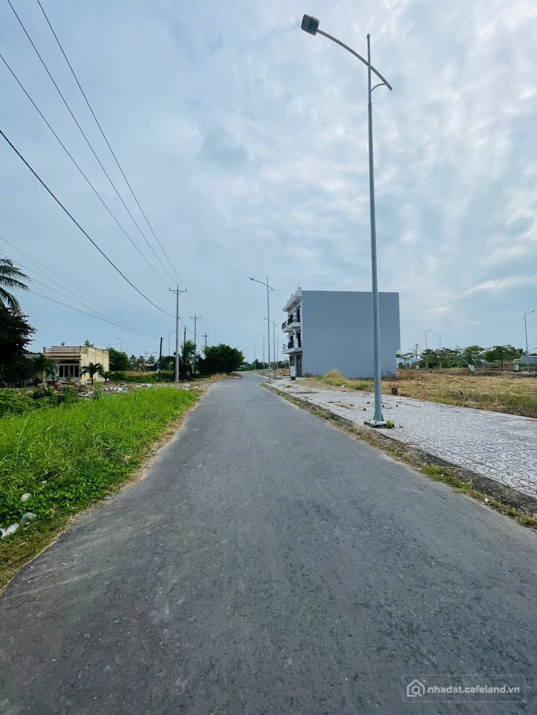 Bán đất thổ cư: ĐẤT NỀN DỰ ÁN KHU DÂN CƯ HÒA BÌNH – MẶT TIỀN QL1A