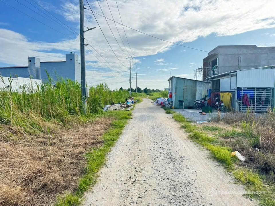 Bán đất thổ cư: Bán đất nhánh Quang Trung - Khu giáo viên Ngô Sỹ Liên