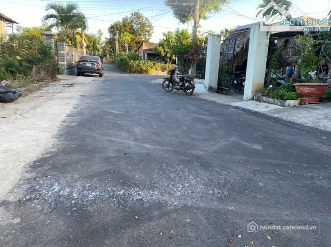 Bán đất thổ cư: BÁN ĐẤT PHƯỚC BỬU HỒ TRÀM, TP. HCM, DT 16X47M, CÓ 50TC GIÁ 4.3 T