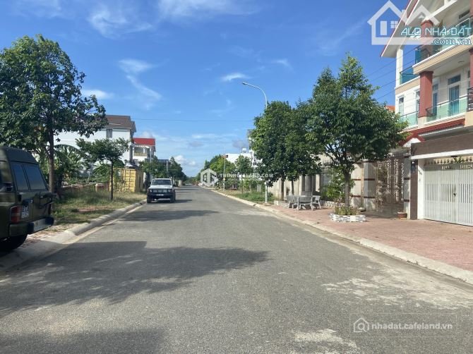 Bán biệt thự: BÁN BIỆT THỰ 260m2 PHƯỚC SƠN ĐÃ CÓ SỔ HỒNG HOÀN CÔNG PHƯỜNG 11. CÁ