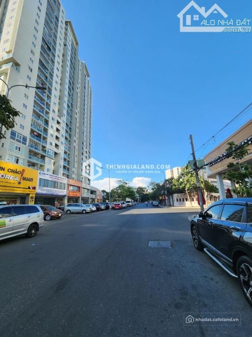 Bán đất thổ cư: BÁN ĐẤT MẶT TIỀN ĐƯỜNG RỘNG HƠN 20m ĐÔ THỊ CHÍ LINH P10 GIÁ TỐT 