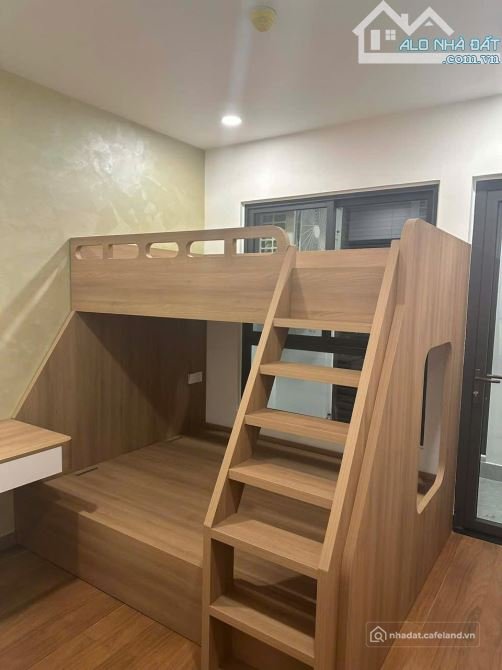 Bán căn hộ chung cư: Cần bán gấp căn hộ Cao Cấp Vung Tau Centre Point. Giá 4.4 t