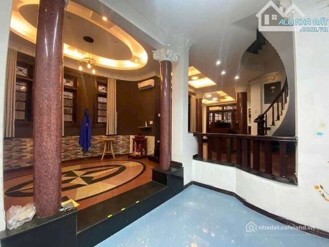 Bán biệt thự: Cần bán gấp biệt Thự Góc 2 Mặt Tiền Phan Chu Trinh P. Vũng Tàu tp 