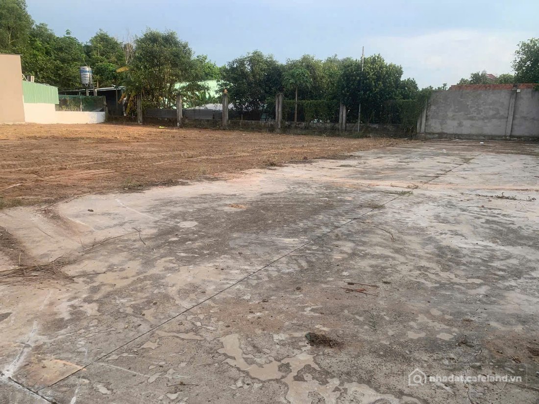 Bán đất thổ cư: Cần Bán Gấp Lô Đất Diện Tích 30x29m, TC 171m2 Giá 5.8 tỷ Phú An,