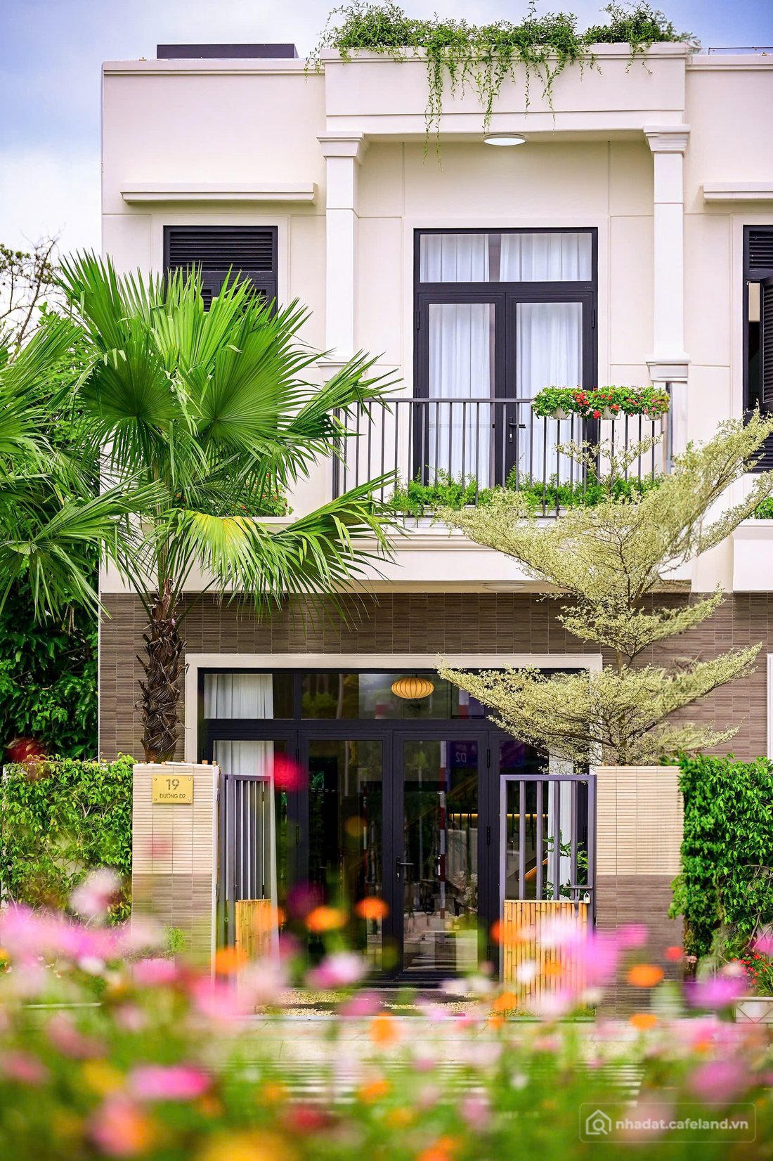 Bán nhà riêng: Sở hữu nhà phố compound cao cấp Lan Anh Avenue ( Tân Uyên ) - Sát