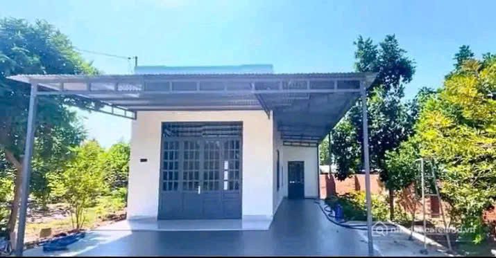 Bán nhà riêng: Chủ định cư nước ngoài cần bán nhà vườn 1200m2/550 TRIỆU - FULL T