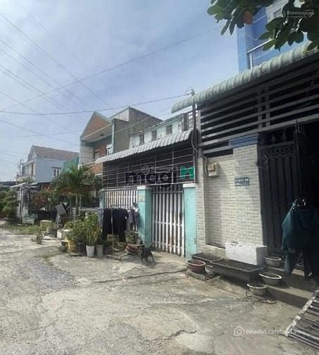 Bán nhà riêng: Bán nhà đẹp dt100m2-cấp4-2PN-ôtô thông-nguyễn xiễm-bắc nha trang-