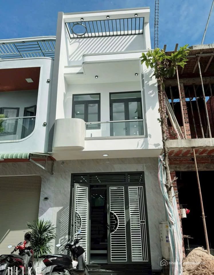 Bán nhà riêng: DEAL ĐẸP NHẤT KHU – Nhà 1 Trệt 2 Lầu 5x30 – Diện Tích KHỦNG – Vị 