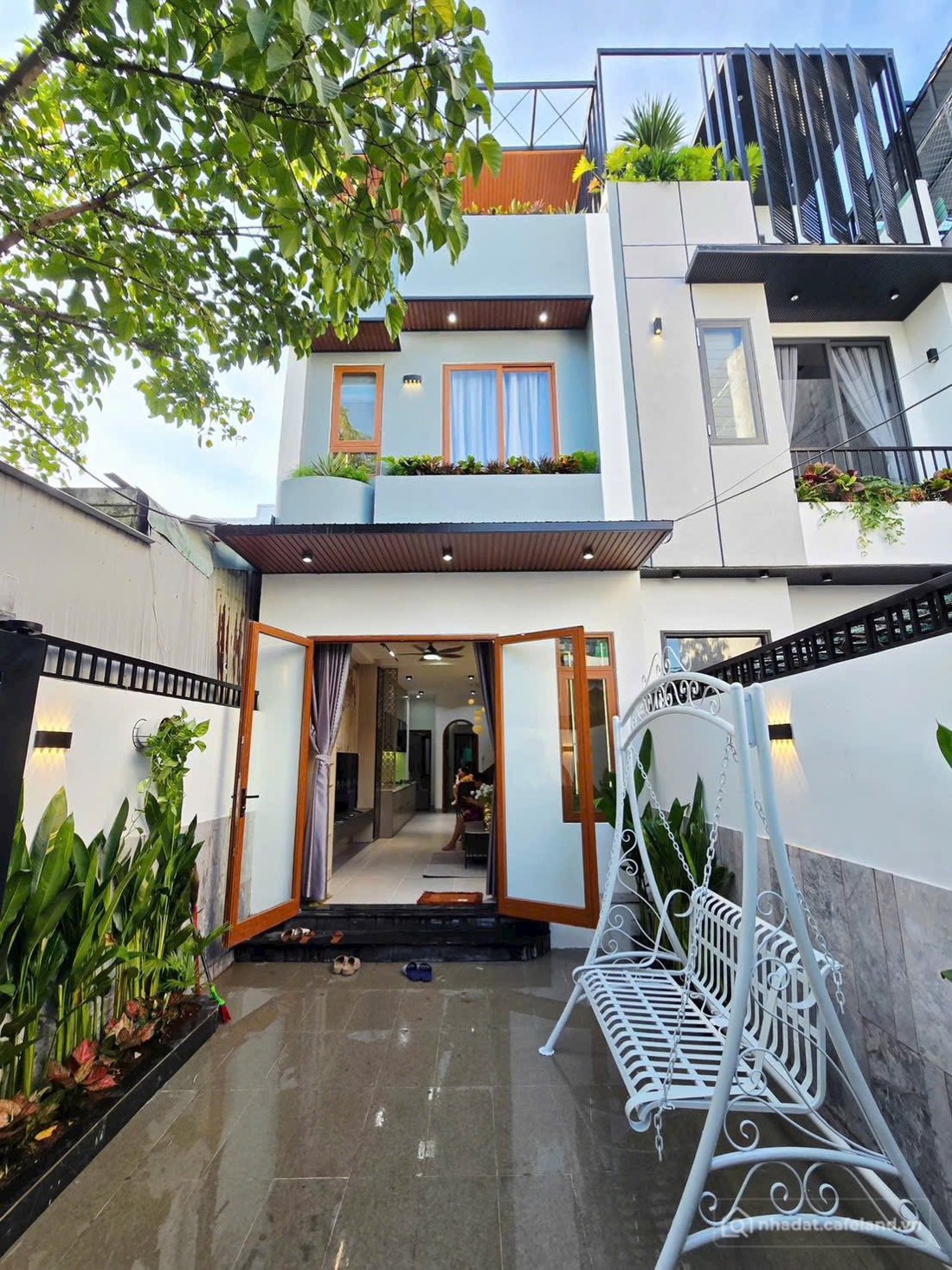 Bán nhà riêng: Chủ Cần Bán Gấp - 1 Trệt 2 Lầu - Thủ Dầu Một - Khu Phố An Ninh