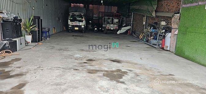 Bán nhà riêng: Nhà Mặt Tiền Đường Bưng Ông Thoàn, Phú Hữu, DT 221m2 Ngang 11,7m