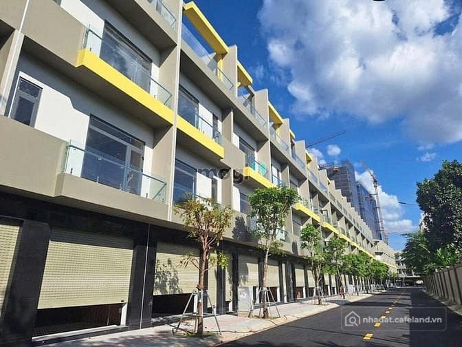 Bán nhà riêng: Nhà Phố 4 Tầng Bcons Uni Valley – Tài Sản Dòng Tiền Ngay Làng Đại
