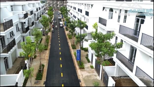 Bán biệt thự:  7,380 TỶ – SỞ HỮU NHÀ PHỐ LAVIDA VŨNG TÀU ĐÃ CÓ SỔ HỒNG 