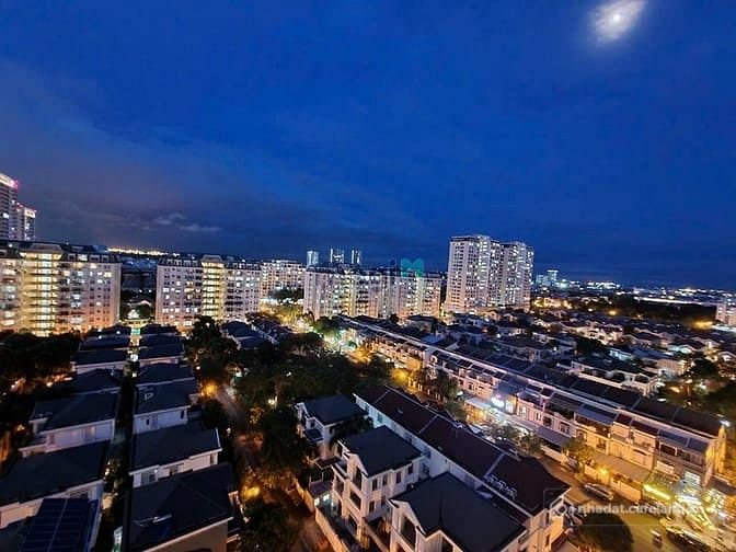 Bán biệt thự: Bán gấp CH Cảnh Viên 1, PMH, lầu cao thoáng mát giá tốt 9,25 tỷ, 3