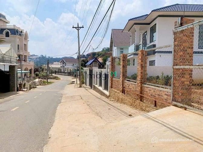 Bán biệt thự: Bán lô đất Biệt thự cạnh lô góc Mặt tiền đường Đa Phú Phường 7 Đà 