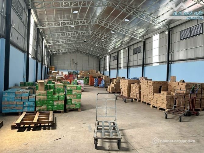Bán kho, nhà xưởng: Nhà xưởng rộng 617m2 đường nhựa lớn xã Hoà Long Bà Rịa - Giá