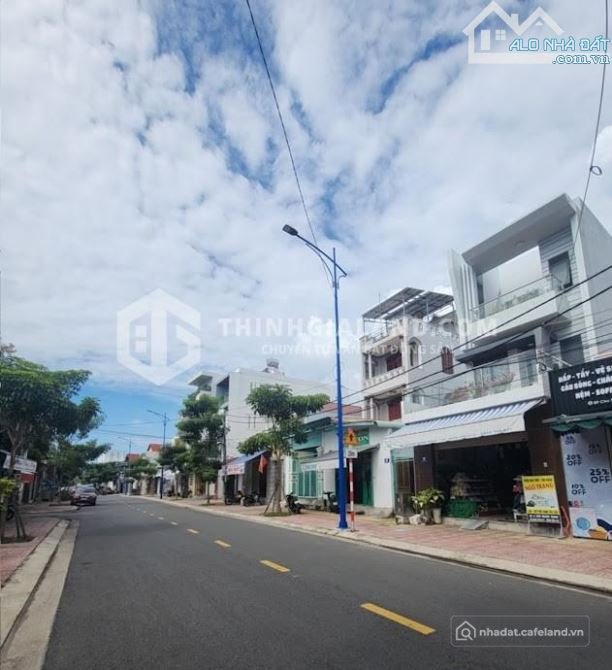 Bán nhà riêng: BÁN CĂN NHÀ MẶT TIỀN CHU MẠNH TRINH ĐÔNG NAM GẦN BIỂN_PHUONGWF8_9