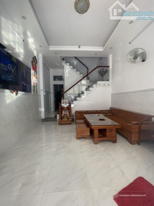 Bán nhà riêng: BÁN CĂN MẶT TIỀN P4 VỊ TRÍ TRUNG TÂM VỪA CÓ THỂ Ở KẾT HỢP KINH DO