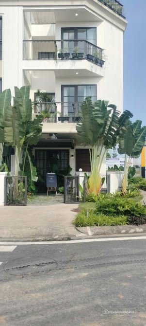 Bán biệt thự: Bán Biệt Thự Salacia Villas Phú Mỹ, 4 Tầng, 110m², Chỉ 7.8 Tỷ