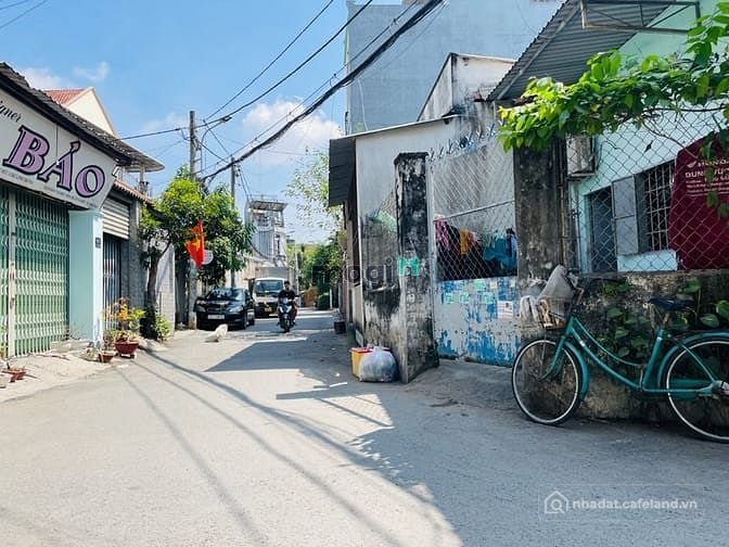 Bán nhà riêng: P. Linh Trung, gần chợ Linh Trung nhà 3T HXH 52m2 bán gấp chỉ 4.5