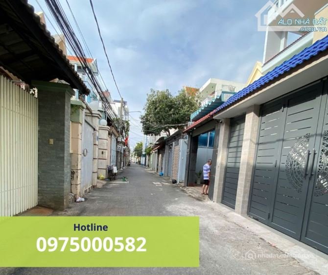 Bán nhà riêng: BÁN NHÀ CHU MẠNH TRINH, PHƯỜNG 8 ( DT: 162M2) + 1TR1L + KHU VỰC Y