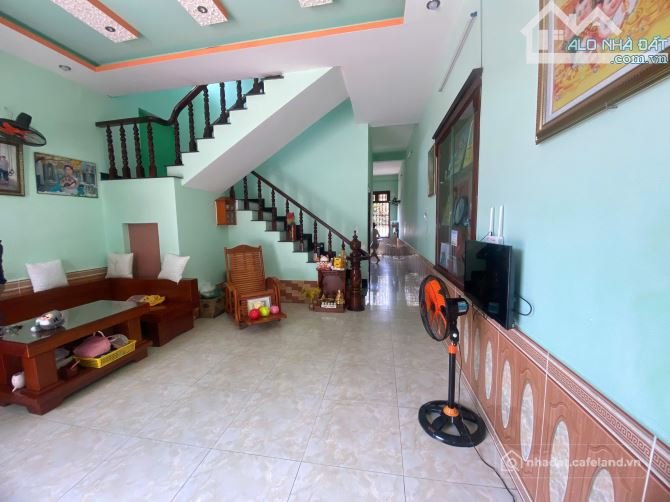 Bán nhà riêng: BÁN NHÀ GÓC 2 MẶT TIỀN_KIÊN CỐ, ĐẦY ĐỦ CÔNG NĂNG_KHU TÁI ĐỊNH CƯ 