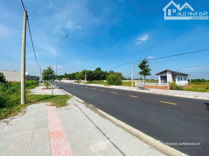 Bán đất thổ cư: TĐC KIM LIÊN TRUNG TÂM UỶ BAN XÃ PHƯỚC HẢI MỚI-TP HCM DT 153