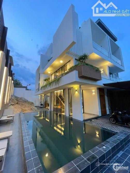 Bán biệt thự: Bán BIỆT THỰ HỒ BƠI - HIỆN ĐẠI SIÊU ĐẸP NGAY GẦN BIỂN BÃI SAU ⭐️ G