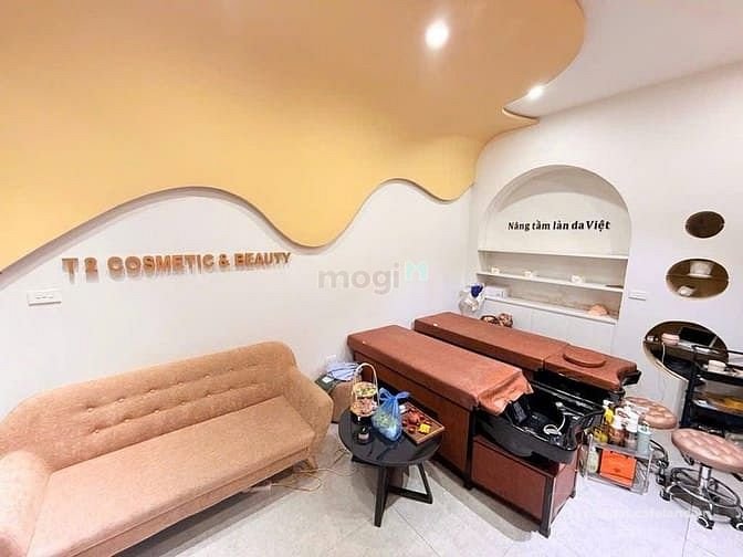 Bán căn hộ chung cư: Bán nhà mặt tiền Quận Tân Phú Phạm Vấn, DTSD 85m2, nhỉnh 4.