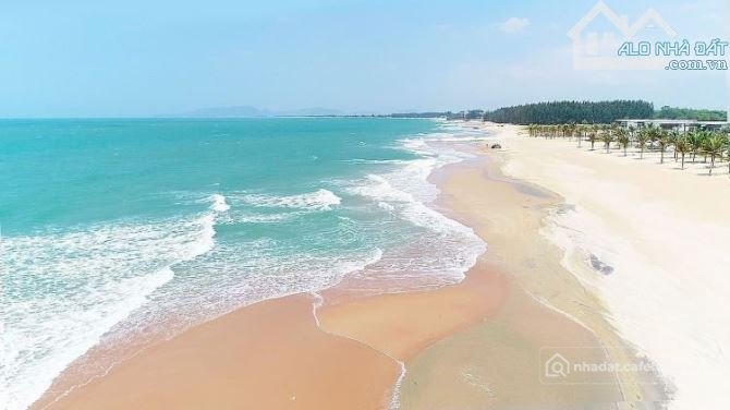 Bán đất thổ cư: CHUYỂN NHƯỢNG 6HA GIÁP BIỂN - THỦ PHỦ DU LỊCH HỒ TRÀM, CÁCH NGÃ 