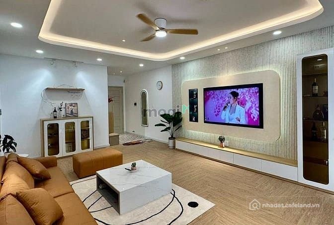 Bán nhà riêng: Cần bán  chung cư Belleza- quận 7, liền kề PMH DT: 124m2 3PN-2WC 