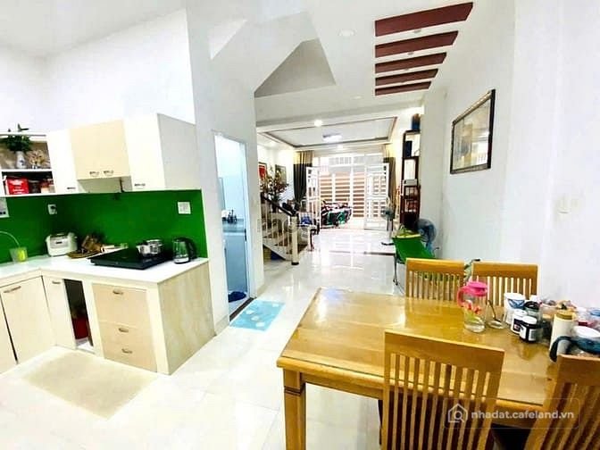 Bán nhà riêng: Bán gấp nhà HXH Lã Xuân Oai, Thủ Đức 41m2 Giá 1.3T Sổ Sẵn hẻm an 