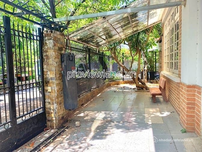 Bán biệt thự: Bán biệt thự Khu Compound Thảo Điền, 250m2, 3 tầng, 7P, đang cho t