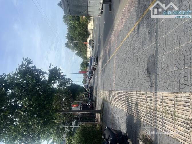 Bán đất thổ cư: Mặt tiền PHẠM HÙNG - Long toàn - BÀ RỊA