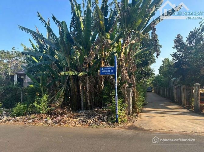 Bán đất thổ cư: CẦN BÁN LÔ ĐẤT GÓC 2 MẶT TIỀN – KHU DÂN CƯ SẦM UẤT HOÀ LONG TP B