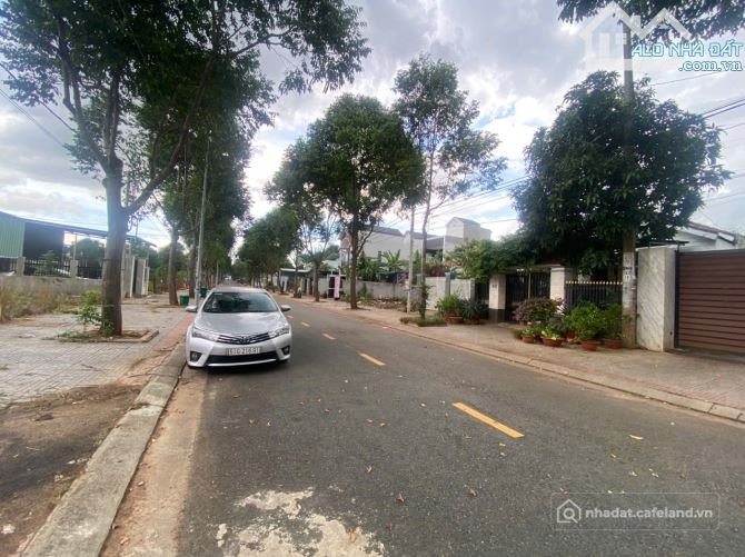 Bán đất thổ cư: Bán đất mặt tiền Bùi Đình Túy Hắc Dịch 150m2 gần KCN công nghệ c