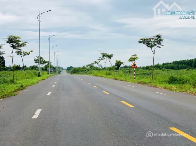 Bán đất thổ cư: Bán đất mặt tiền Tỉnh Lộ 997 - cạnh Khu Công Nghiệp Đất Đỏ