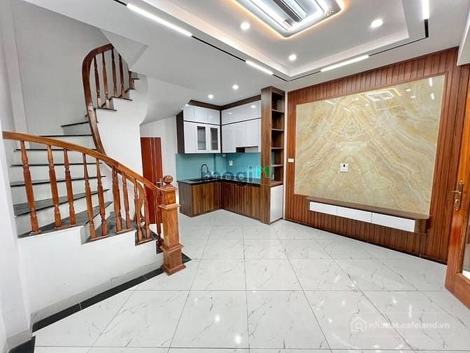 Bán căn hộ chung cư: Nhà 6 tầng siêu đẹp tại Mỹ Đình