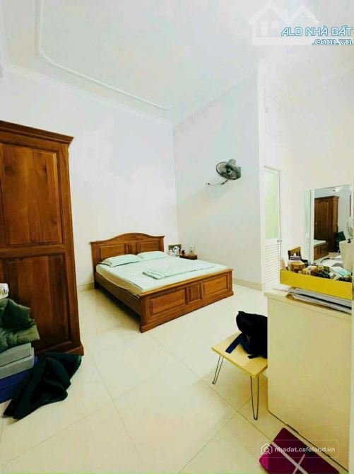 Bán nhà riêng: Bán nhà Hẻm thống nhất p3 cũ dt 8.5x23=182m hẻn ô tô giá 14ty