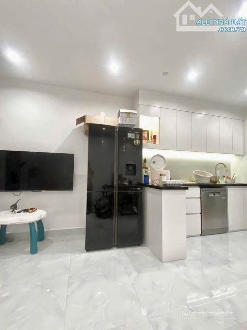 Bán căn hộ chung cư:   CHUNG CƯ NAM KỲ KHỞI NGHĨA – 56m² – 2PN – TẦNG THẤP – 2