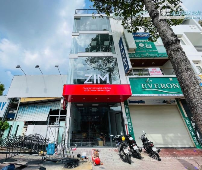 Bán nhà riêng: BÁN MẶT TIỀN NGUYỄN THÁI HỌC 1 TRỆT 4 LẦU SỔ HOÀN CÔNG ĐANG CHO T