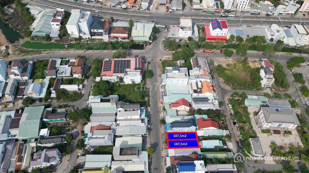 Bán đất thổ cư: Cặp Nền Đường Lê Hồng Phong ( 39 ) Khu Đô Thị Hà Tiên